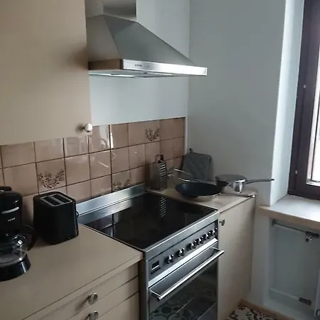 Keskustakolmio Apartment
