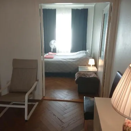 Keskustakolmio Appartamento